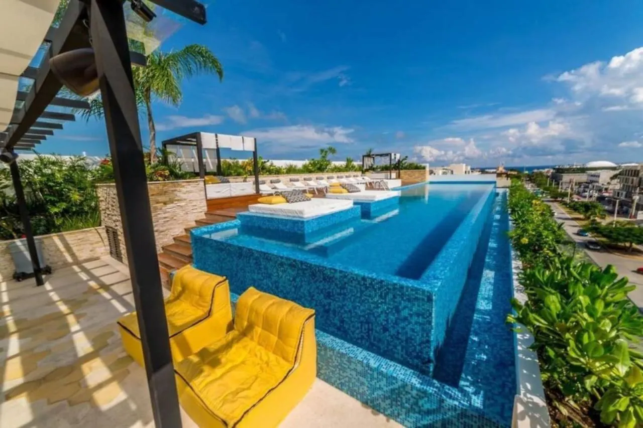 Downtown Exclusive 2Br Ph With Priv Pool Gym Cinema Apartment Playa del Carmen