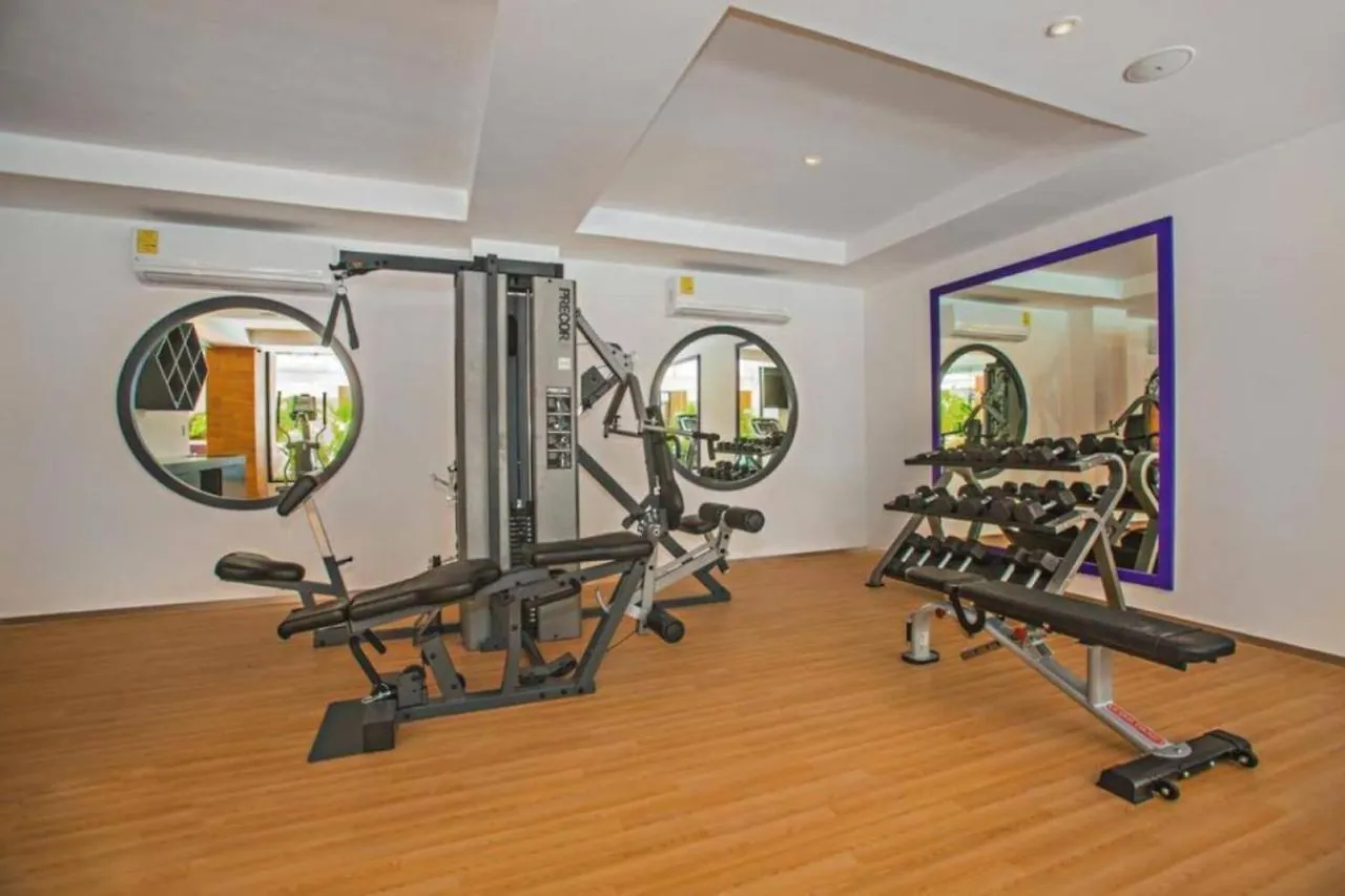 Downtown Exclusive 2Br Ph With Priv Pool Gym Cinema Apartment Playa del Carmen